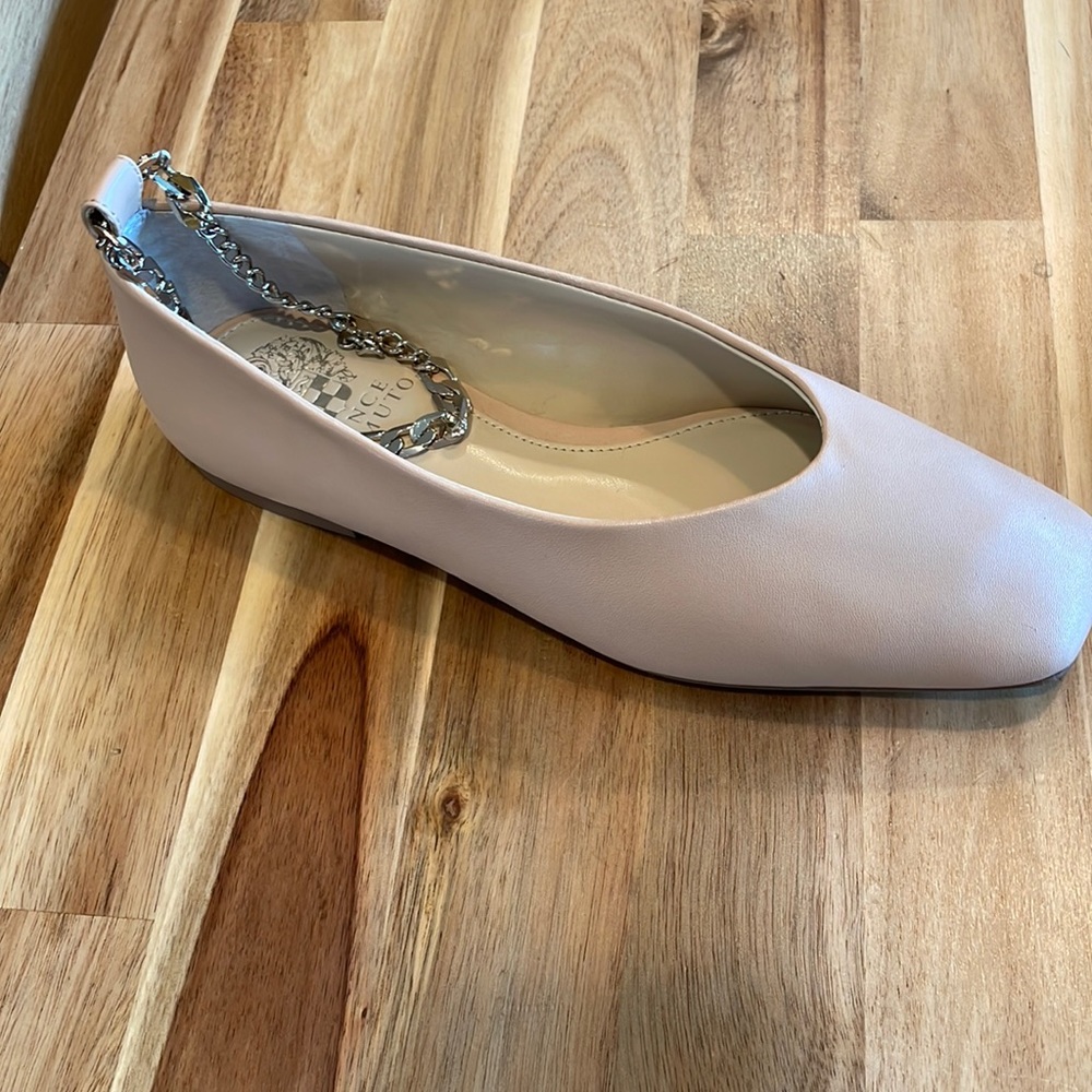 Nude ballet flats with chain - Picture 2 of 5